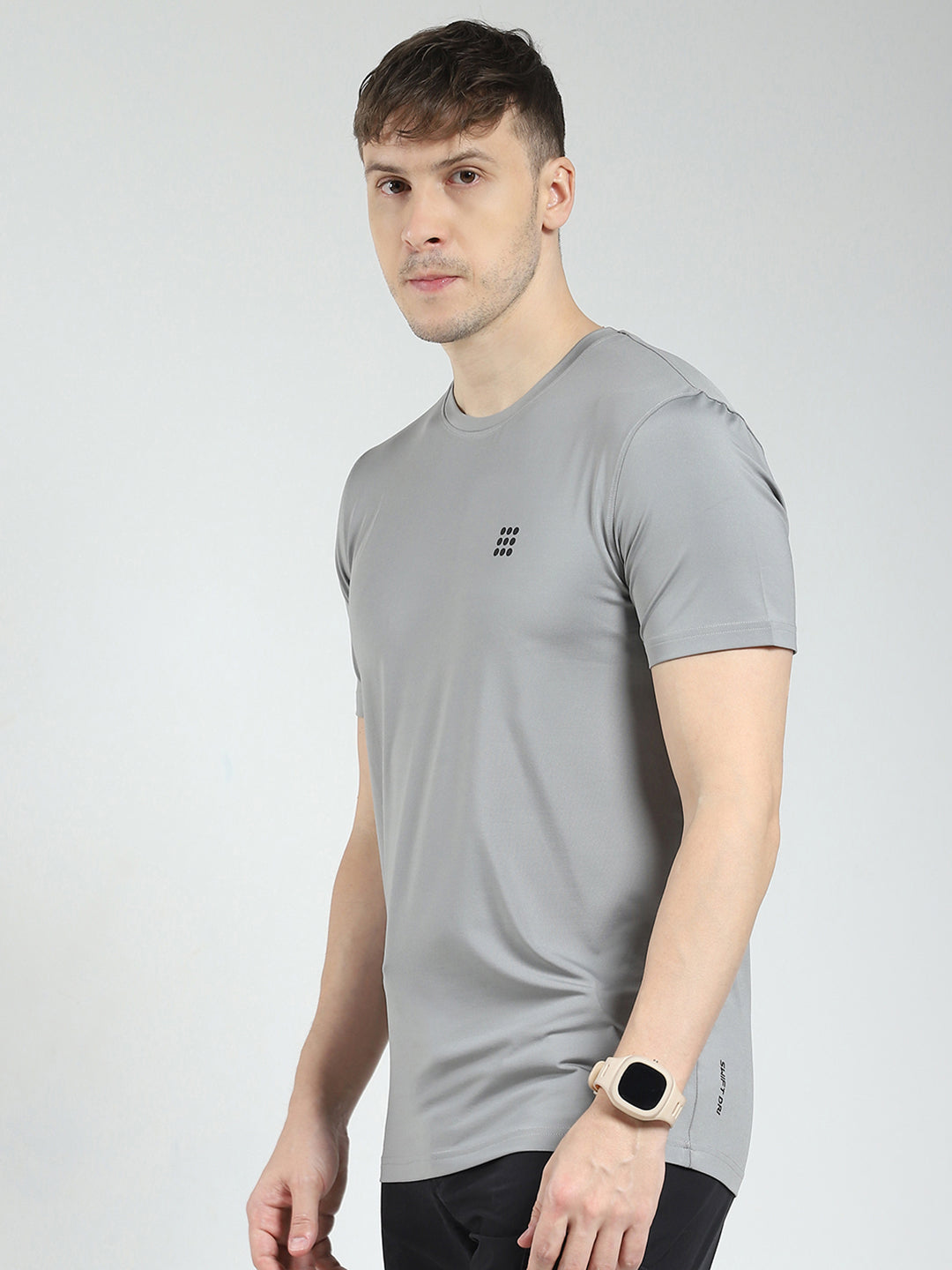 Rock.it Men Grey Solid Round Neck Half Sleeve T-Shirt