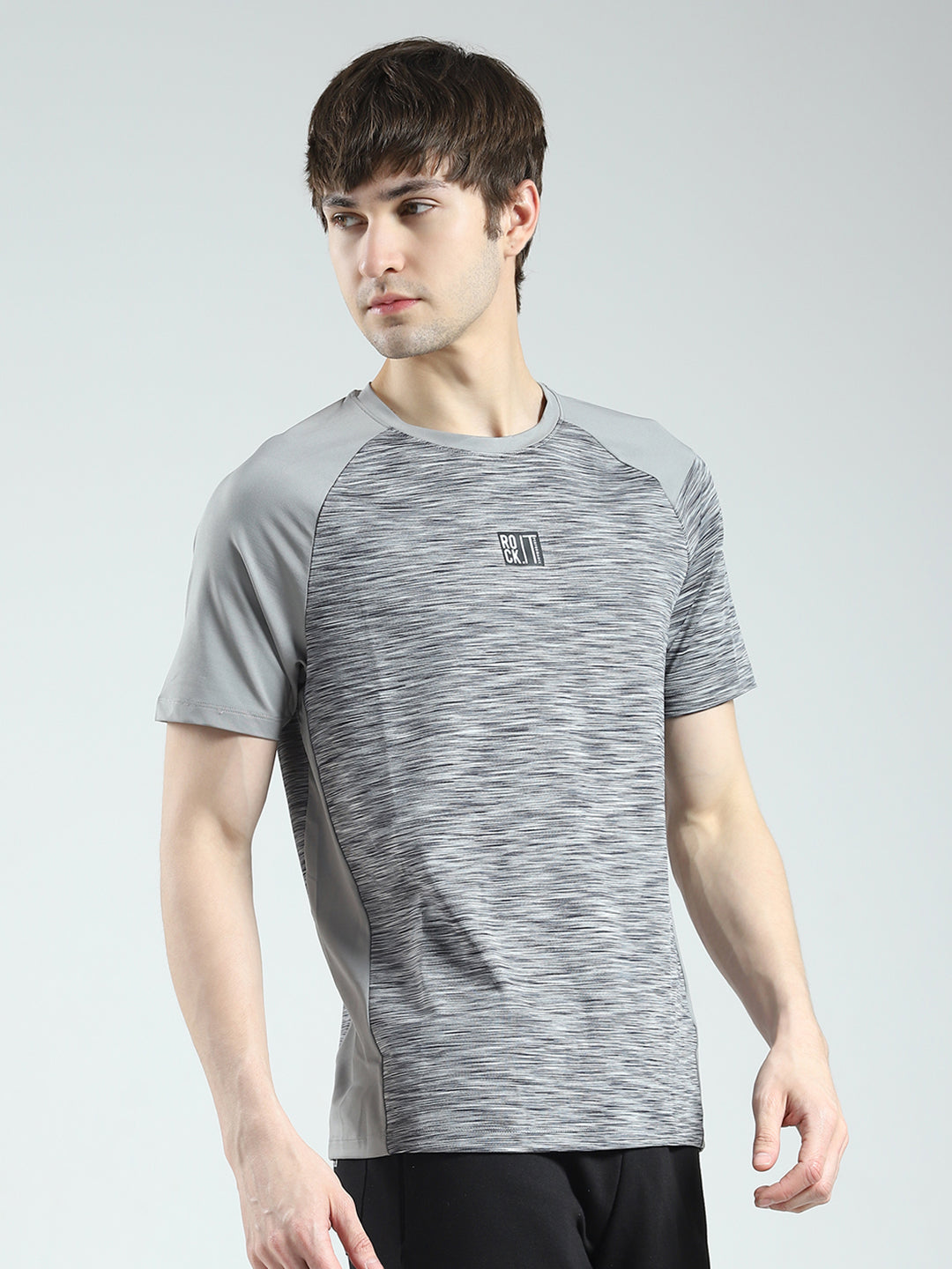 Rock.it Men Grey Solid Round Neck Half Sleeve T-Shirt