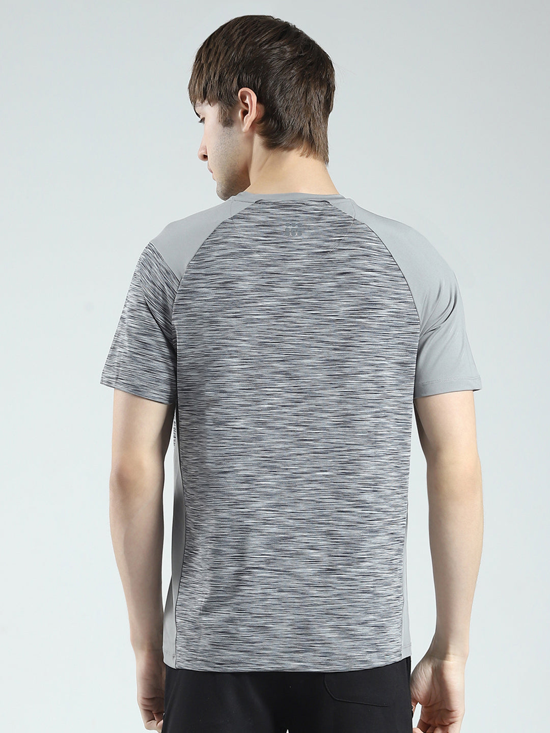 Rock.it Men Grey Solid Round Neck Half Sleeve T-Shirt