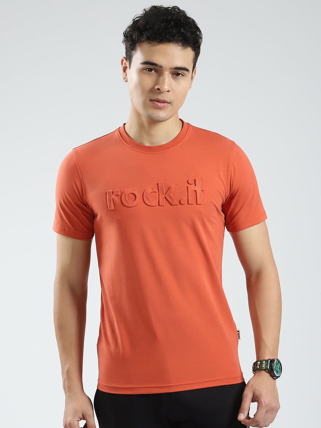 Rock.it Men Rust Solid Round Neck Half Sleeve T-Shirt