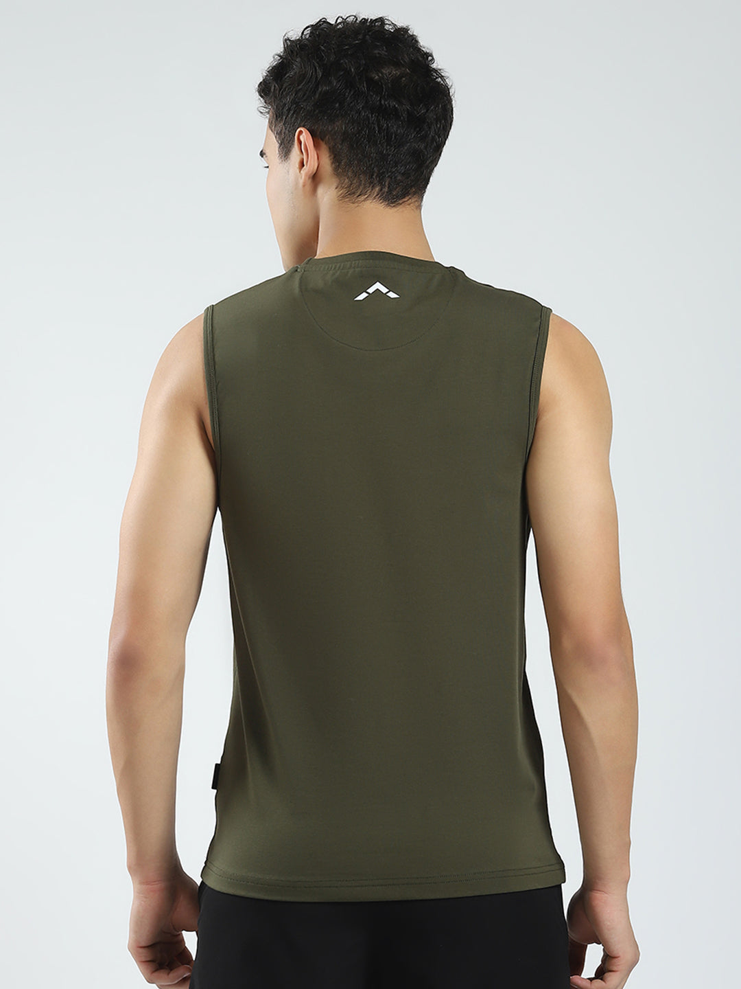 Rock.it Men Olive Solid Round Neck Sleeveless T-Shirt