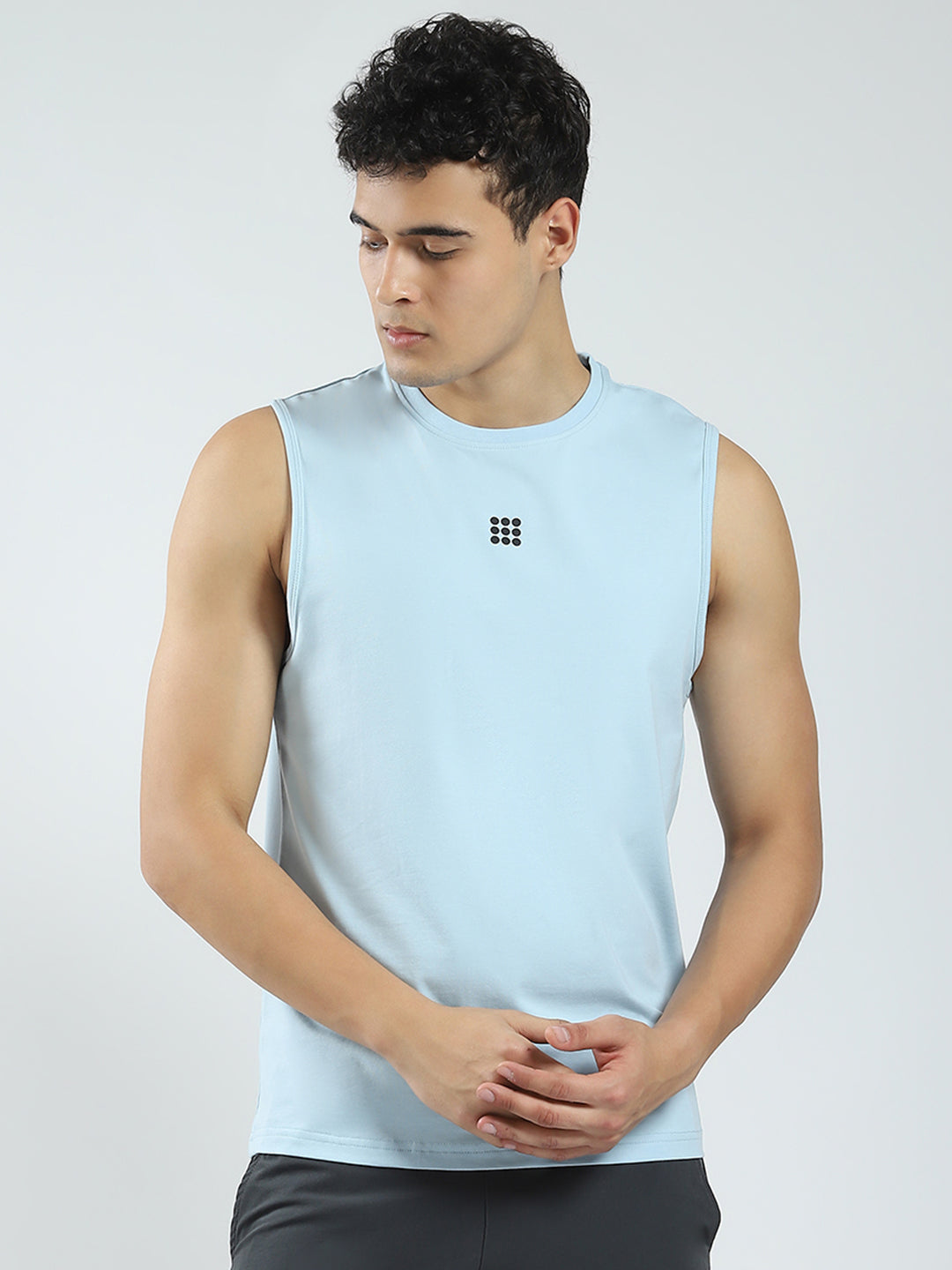 Rock.it Men Blue Solid Round Neck Sleeveless T-Shirt