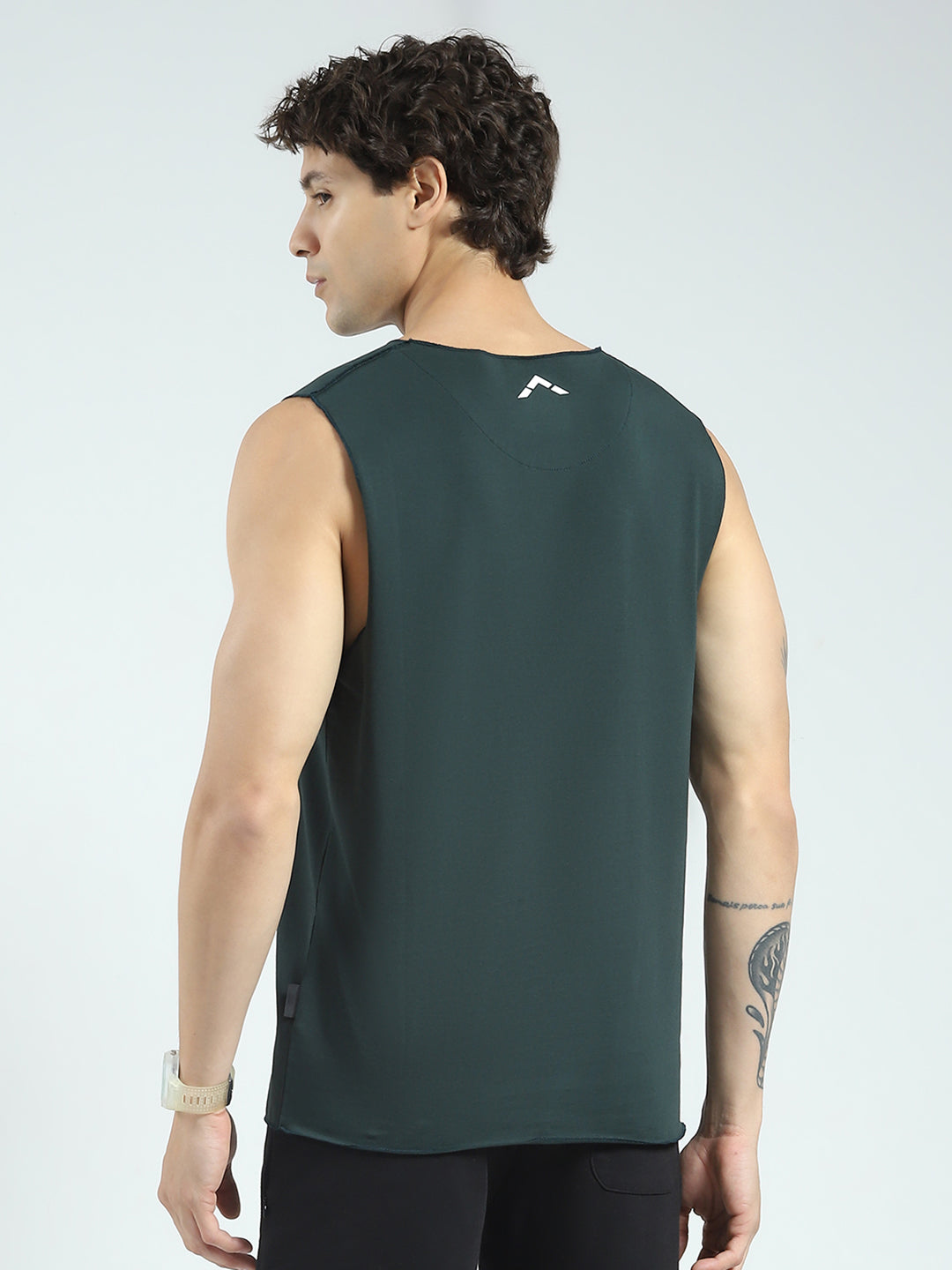 Rock.it Men Olive Solid Round Neck Sleeveless T-Shirt
