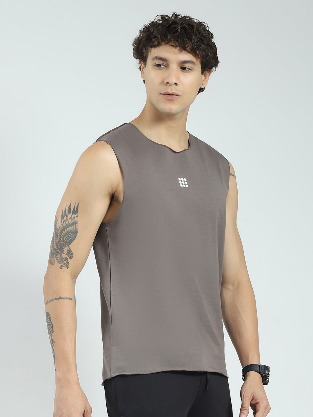 Rock.it Men Grey Solid Round Neck Sleeveless T-Shirt