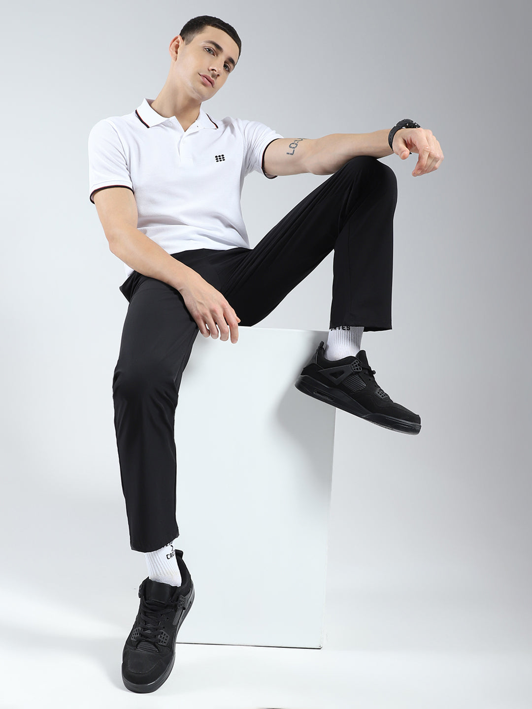 Rock.it Men Black Solid Regular Fit Lower