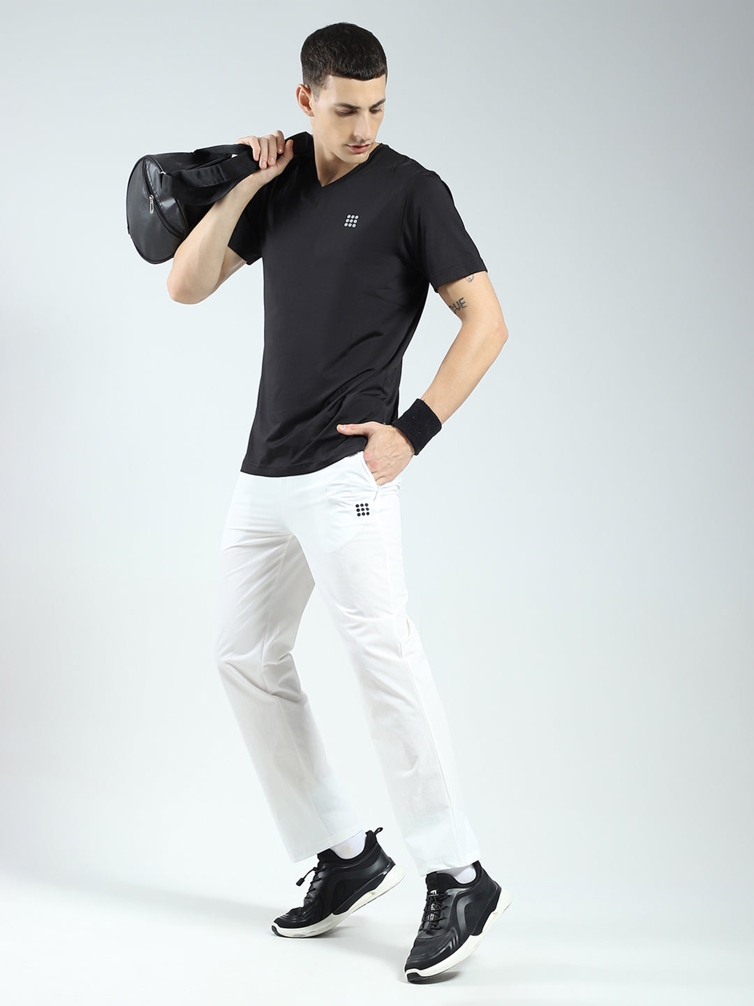 Rock.it Men White Solid Regular Fit Lower