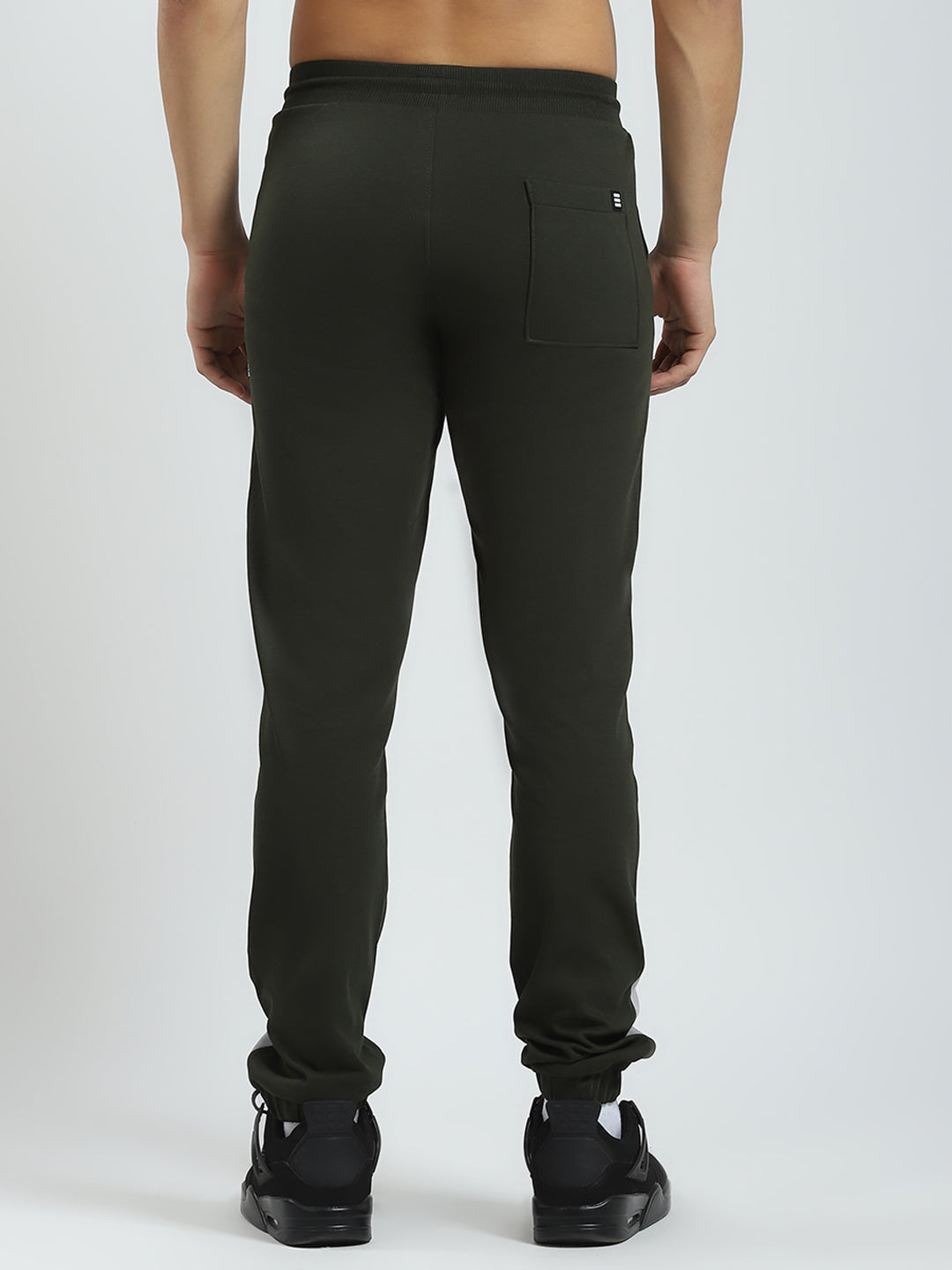 Rock.it Men Green Solid Regular Fit Jogger