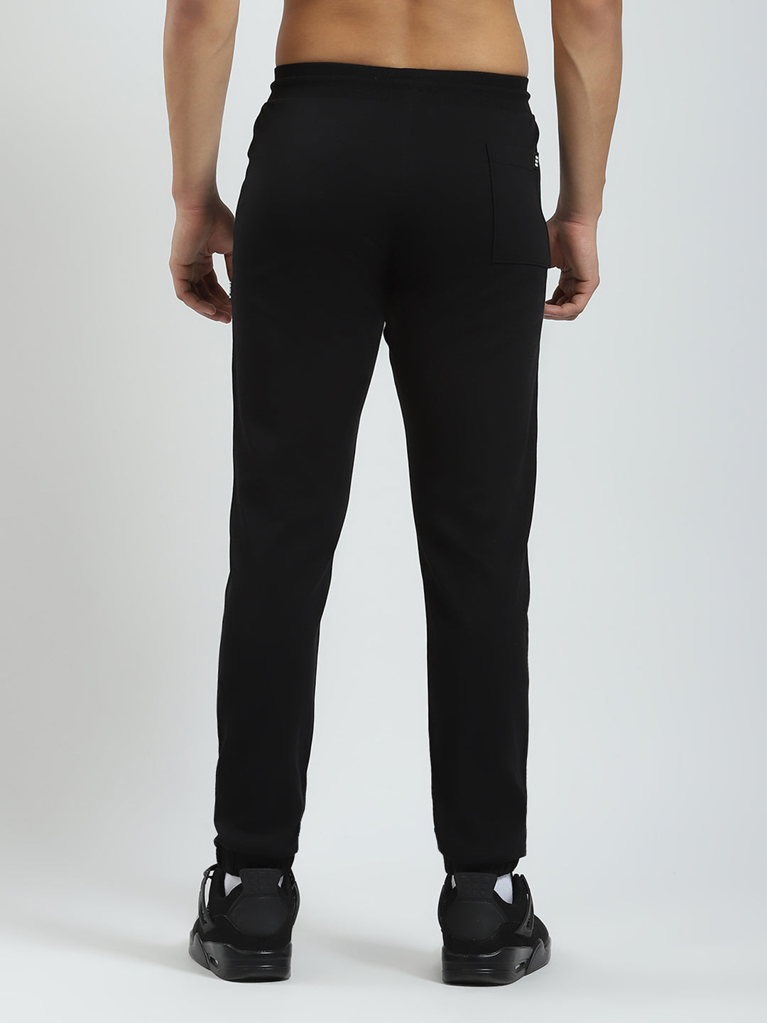 Rock.it Men Black Solid Regular Fit Jogger