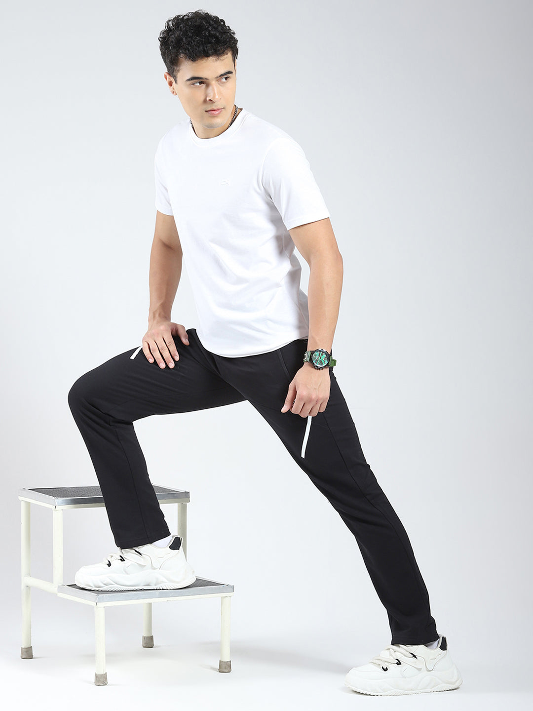 Rock.it Men Black Solid Regular Fit Lower