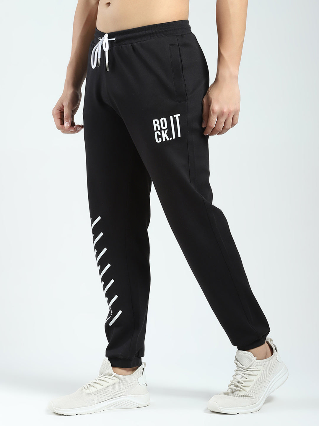 Rock.it Men Black Printed Regular Fit Jogger