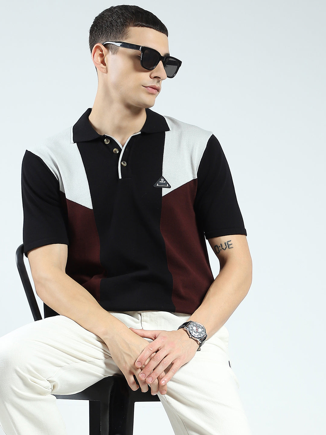 Rock.it Men Black Self Design Collar Half Sleeve T-Shirt