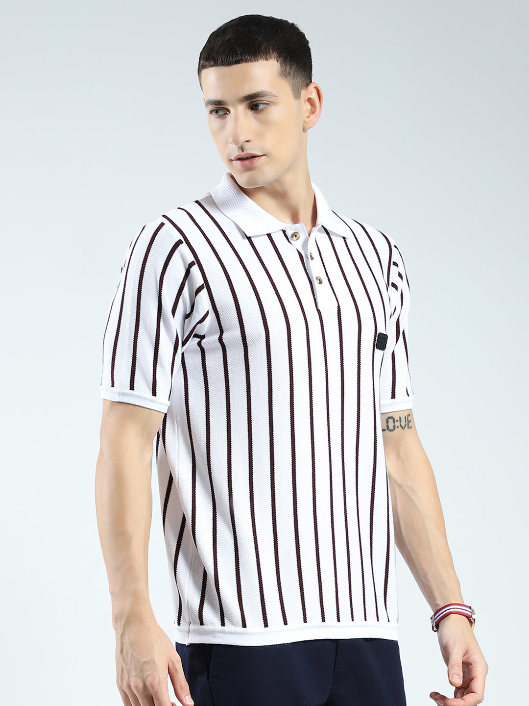 Rock.it Men White Stripe Collar Half Sleeve T-Shirt
