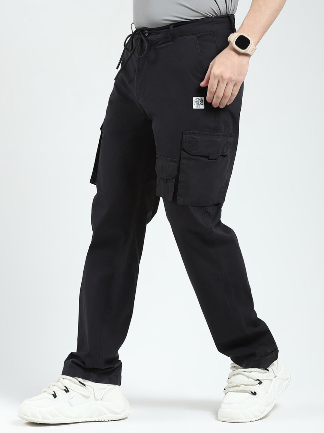 Rock.it Men Black Solid Straight Fit Cargo