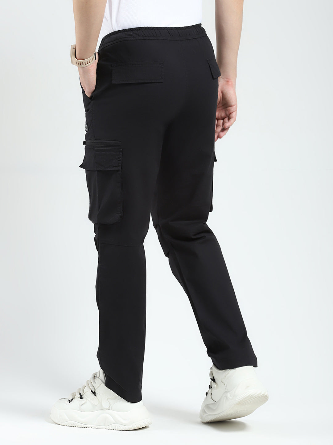 Rock.it Men Black Solid Regular Fit Cargo