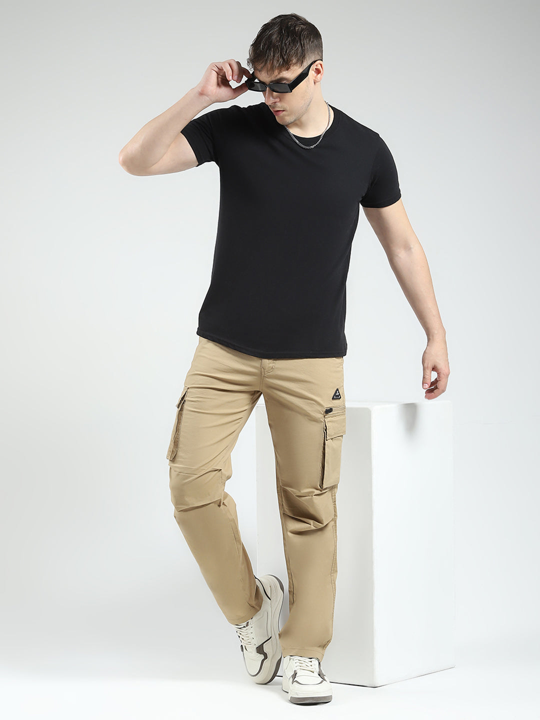 Rock.it Men Khaki Solid Regular Fit Cargo