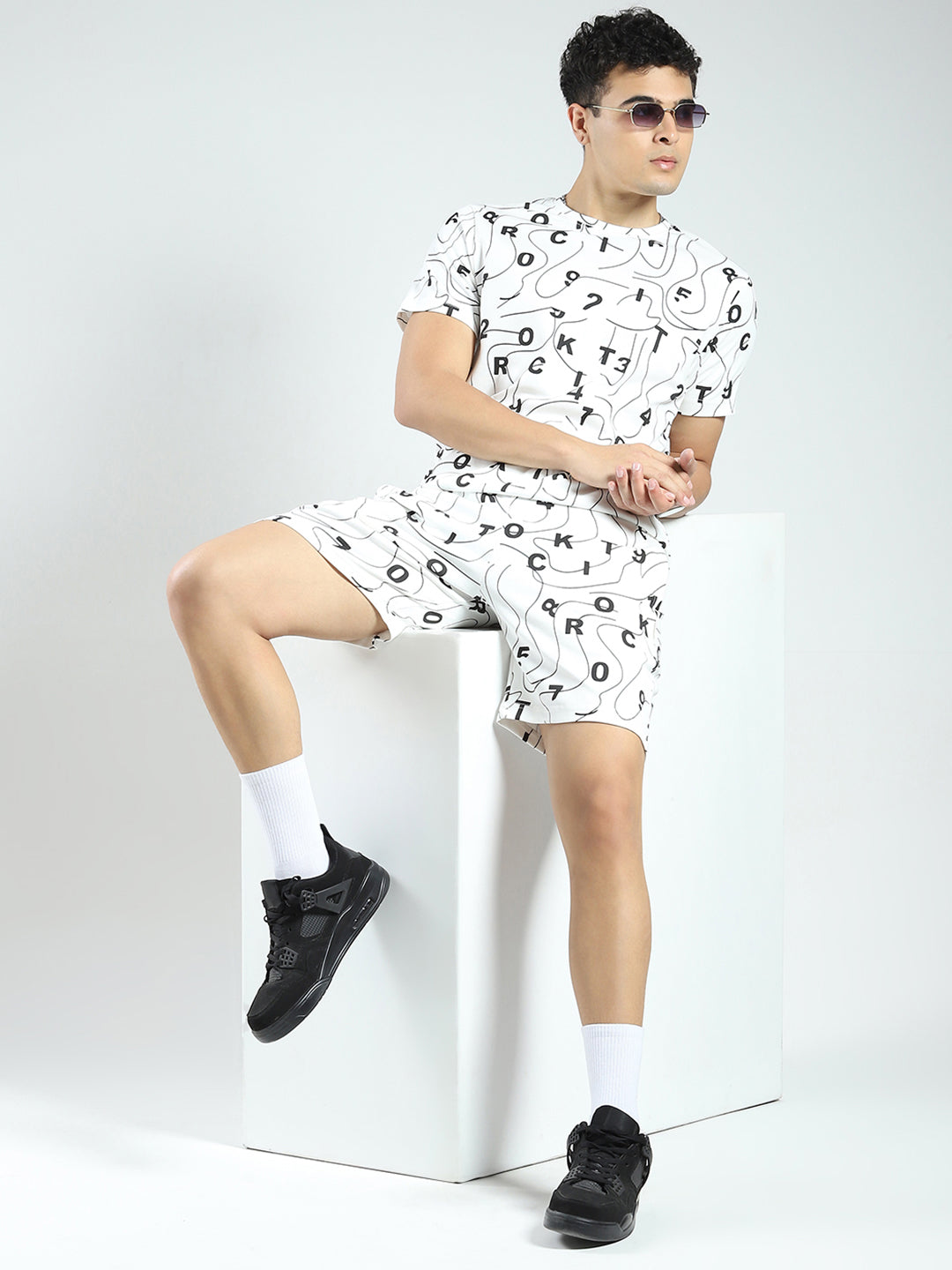 Rock.it Men White Printed Round Neck Half Sleeve Shorts Set