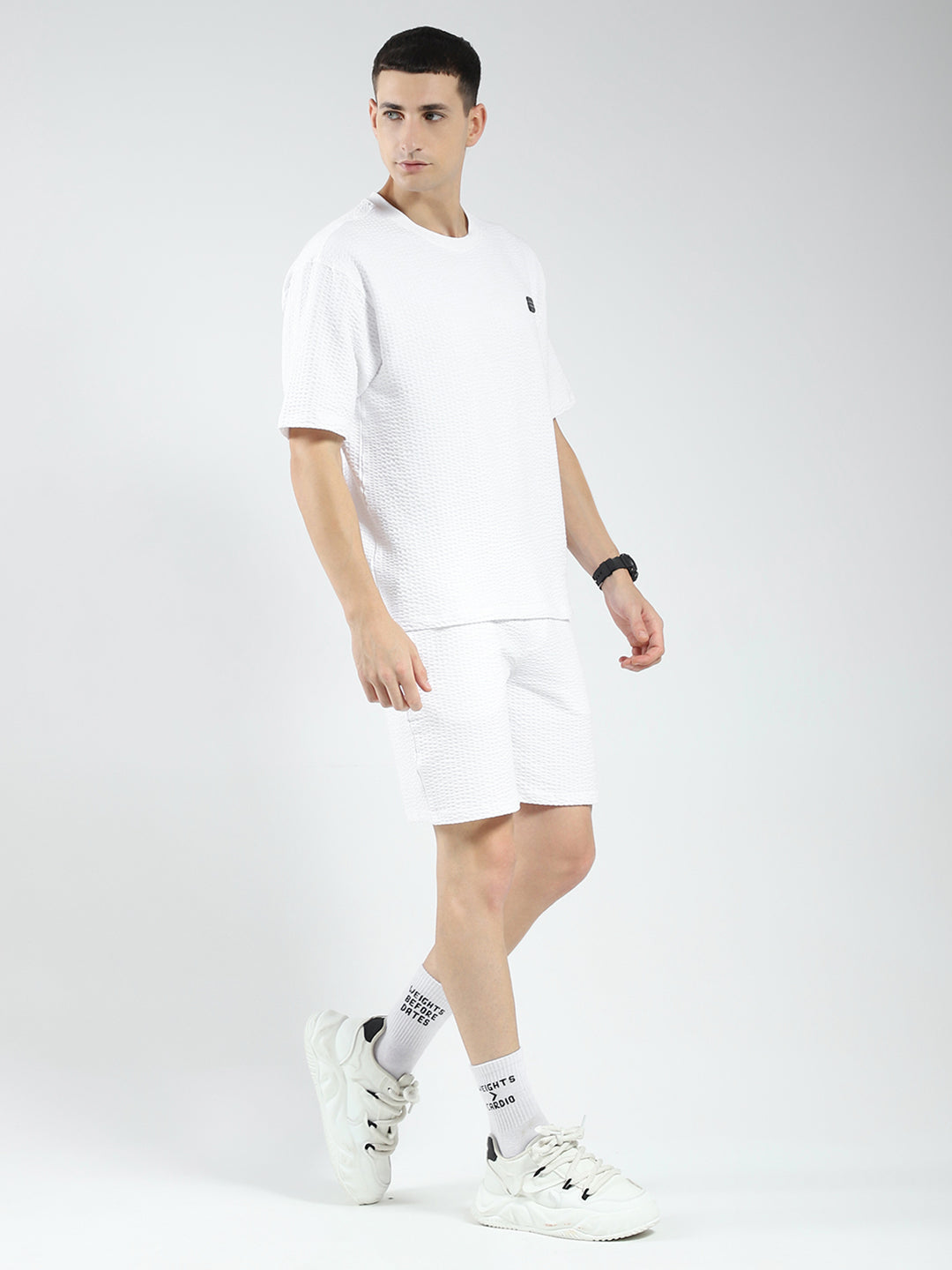 Rock.it Men White Self Design Round Neck Half Sleeve Shorts Set