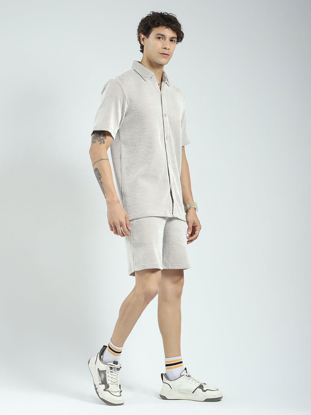 Rock.it Men Brown Stripe Collar Half Sleeve Cords Set