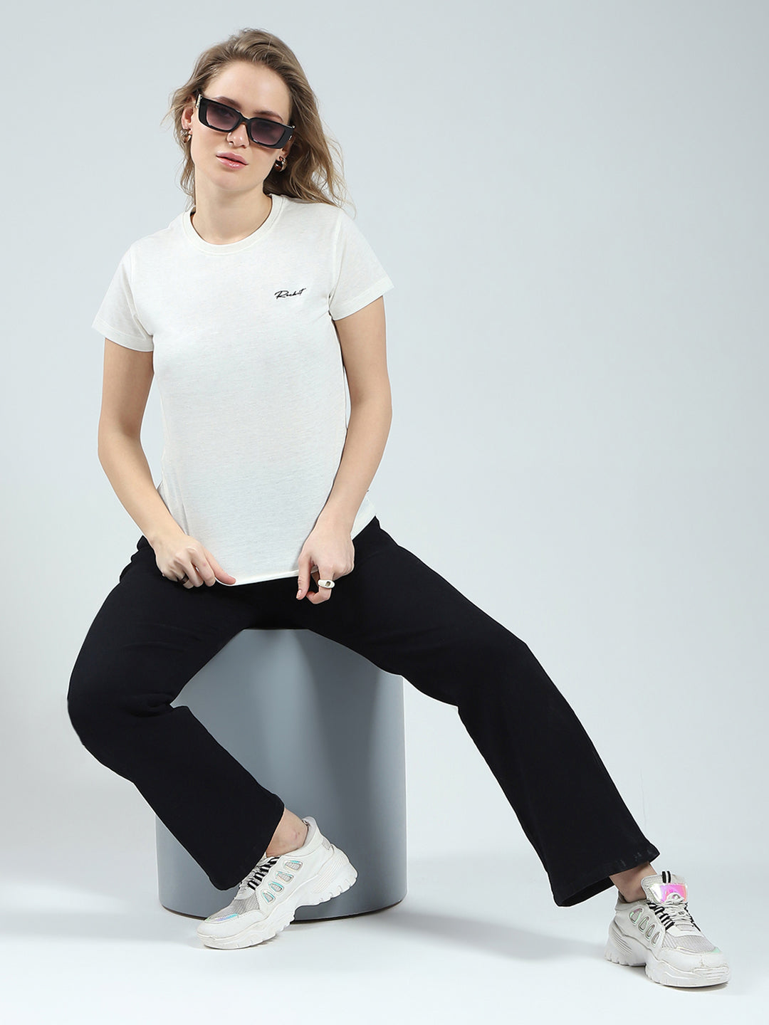 Rock.it Women Off White Solid Round Neck Half Sleeve Top