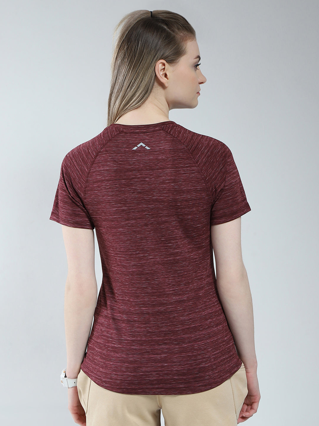 Rock.it Women Maroon Solid Round Neck Half Sleeve Top