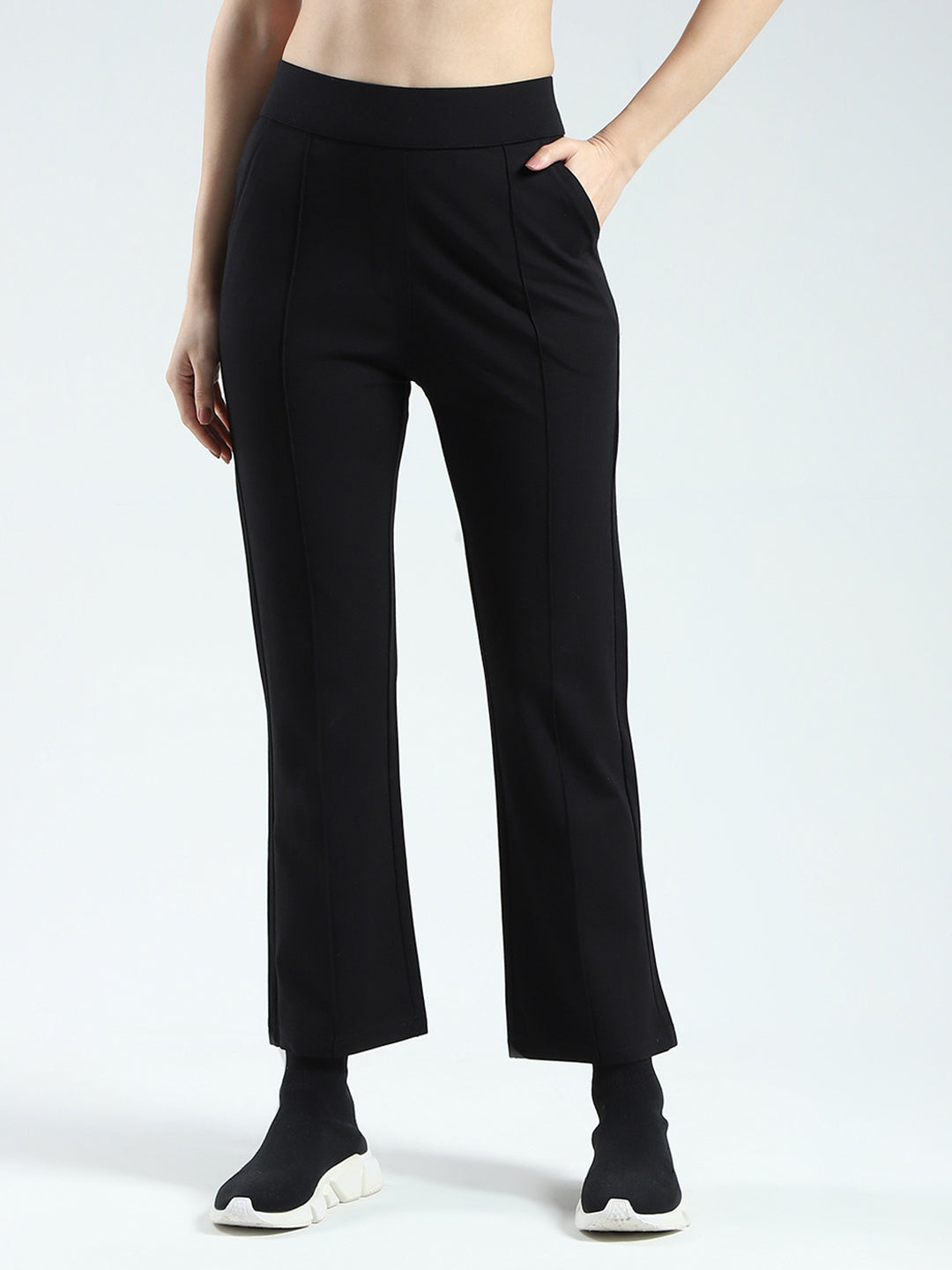 Rock.it Women Black Solid Regular Fit Pant
