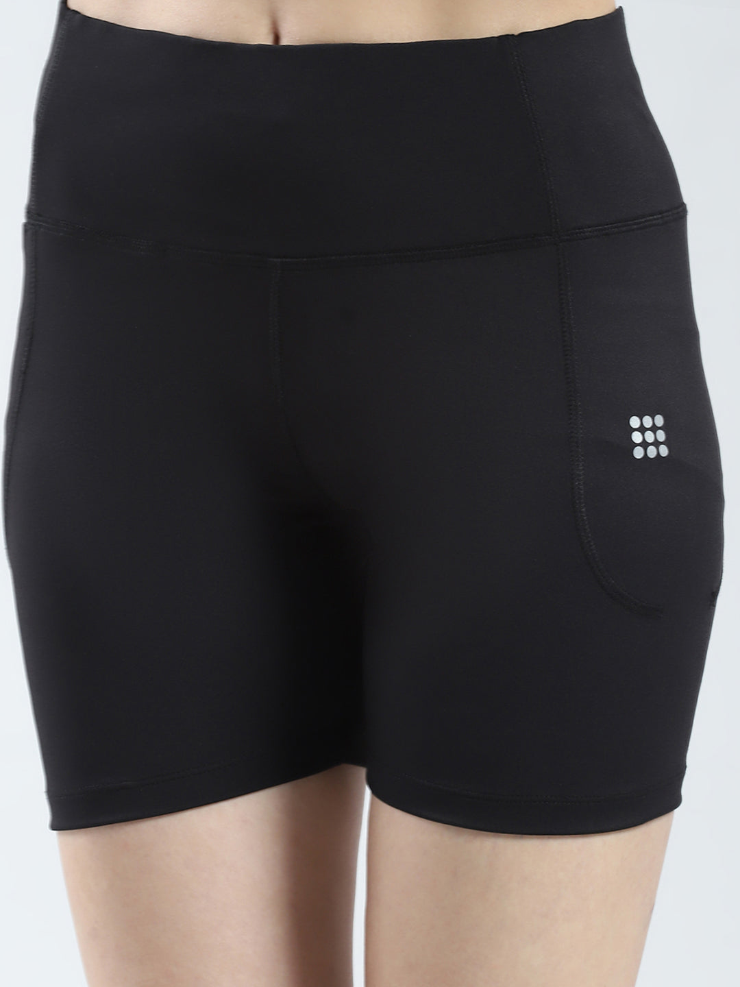 Rock.it Women Black Solid Regular Fit Shorts