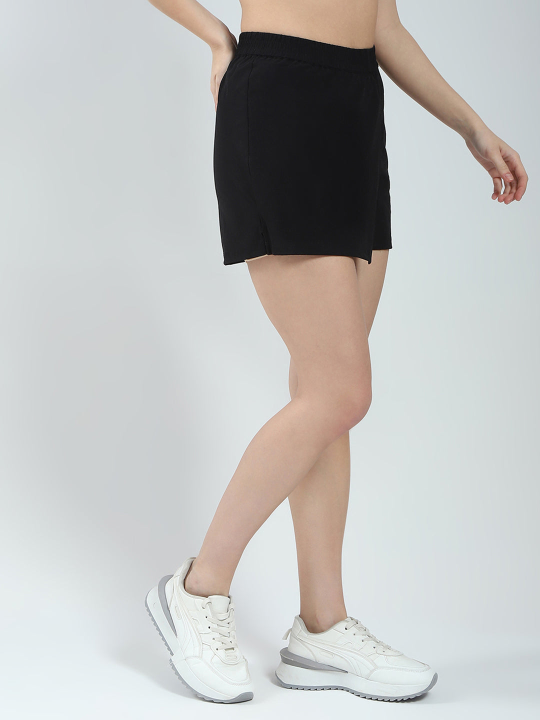 Rock.it Women Black Solid Regular Fit Short