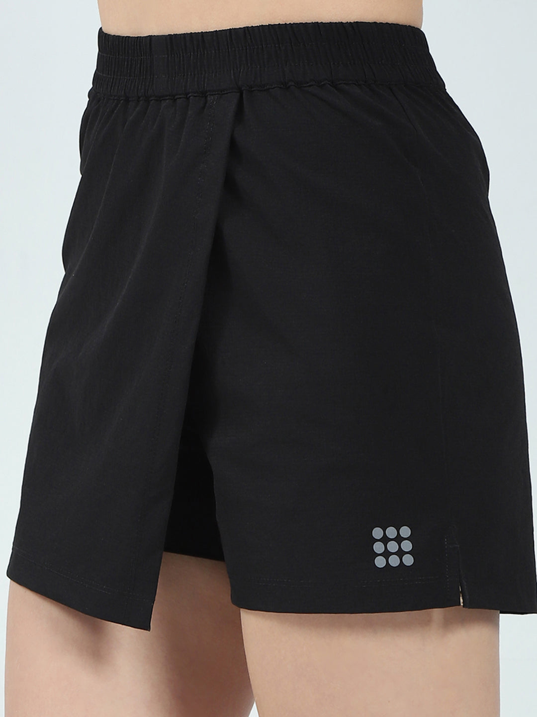 Rock.it Women Black Solid Regular Fit Short