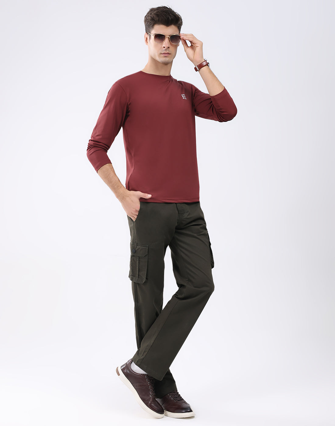 Rock.it Men Maroon Solid Round Neck Full Sleeve T-Shirt