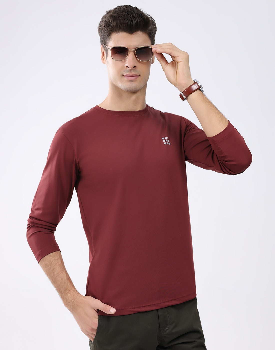 Rock.it Men Maroon Solid Round Neck Full Sleeve T-Shirt