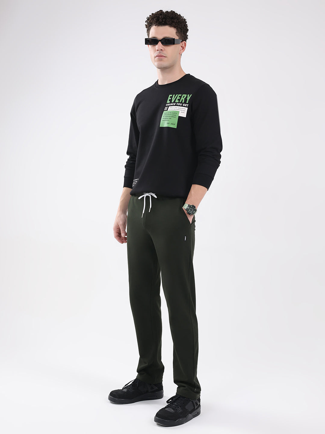 Rock.it Men Olive Solid Regular Fit Winter Lower
