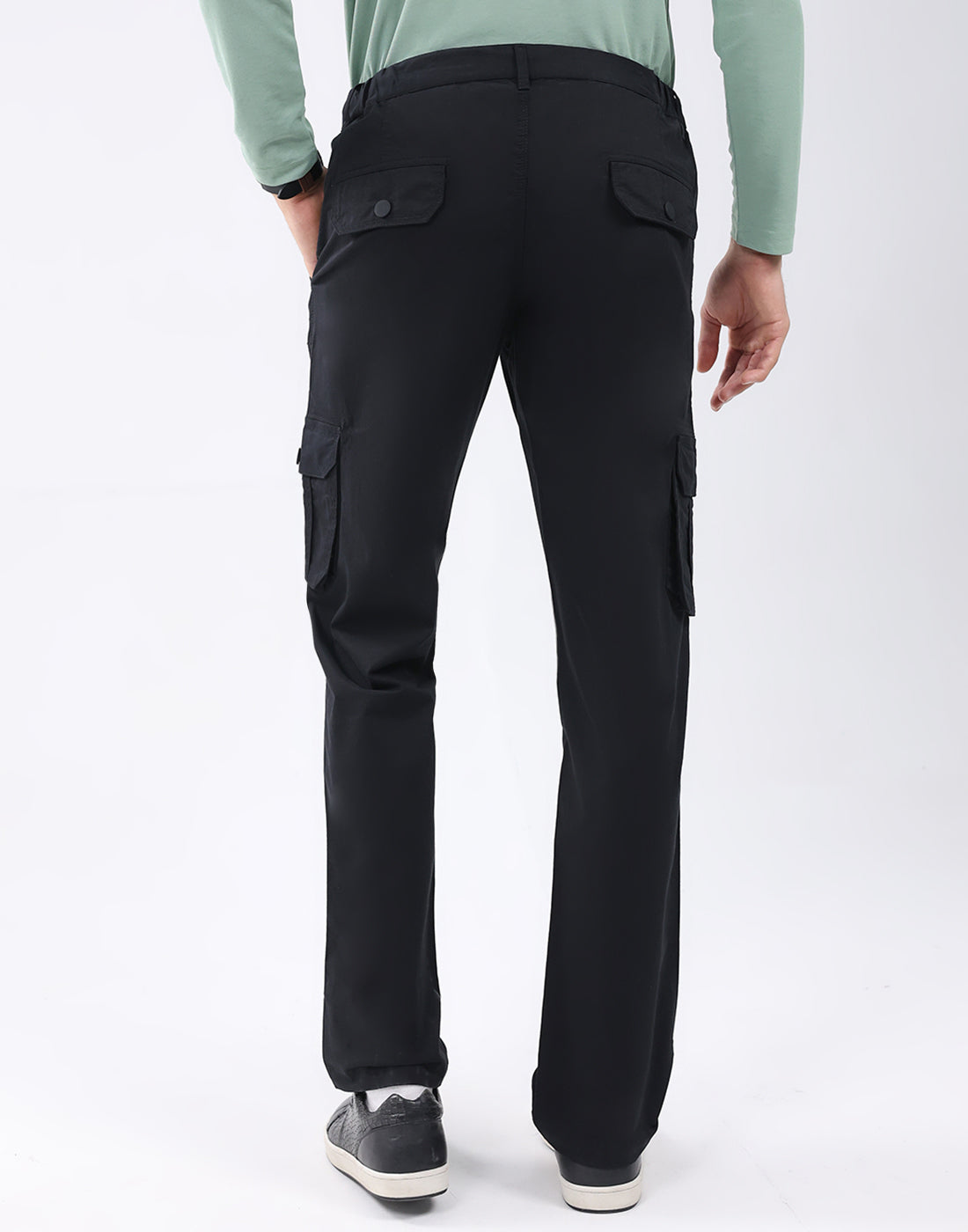 Rock.it Men Black Solid Regular Fit Cargo