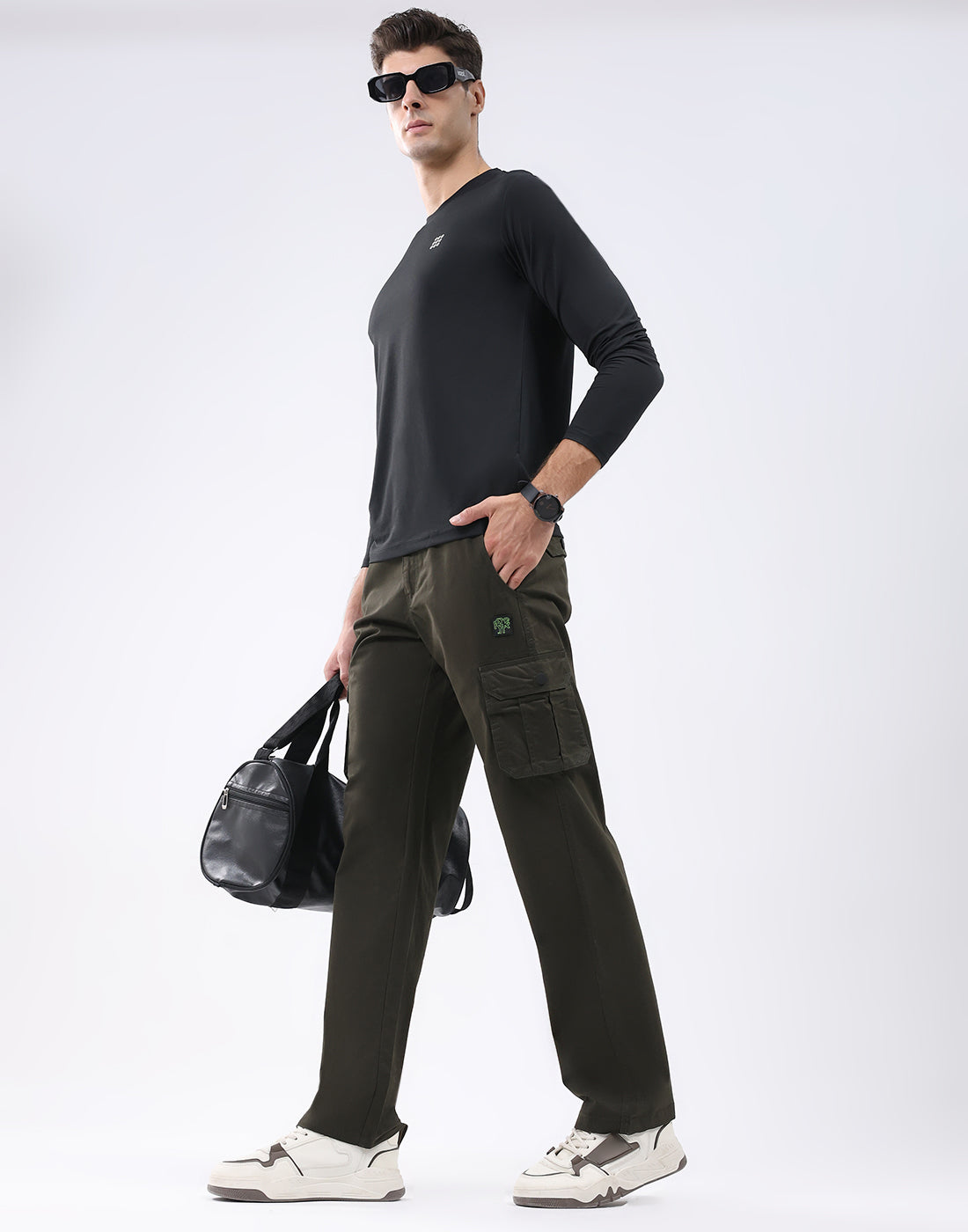 Rock.it Men Olive Solid Regular Fit Cargo