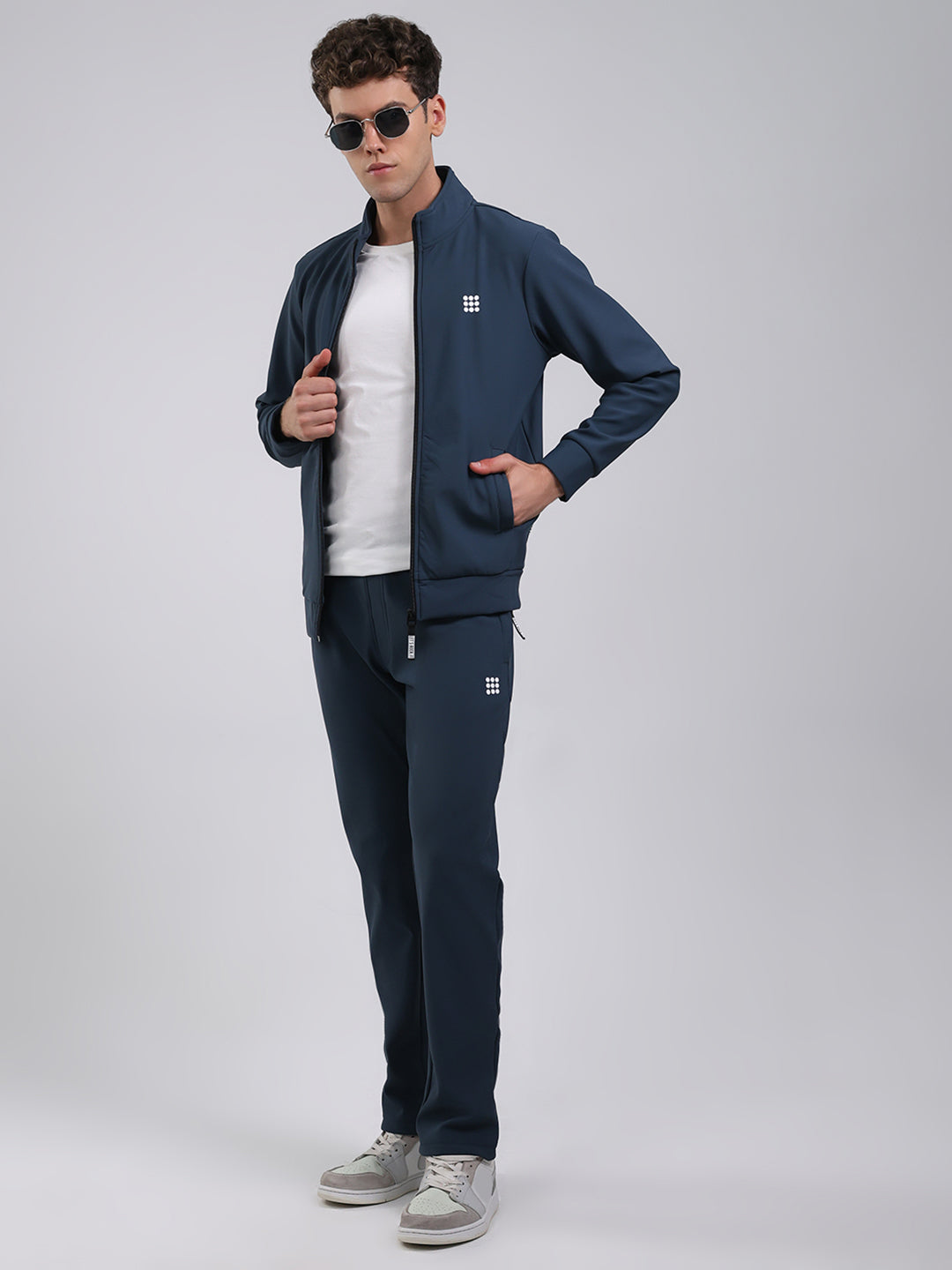 Rock.it Men Teal Blue Solid Round Neck Full Sleeve Winter Tracksuit