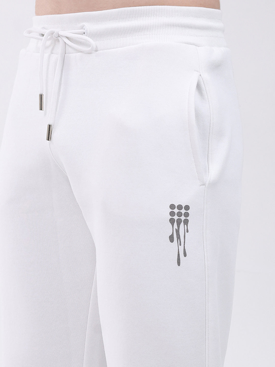 Rock.it Men White Printed Hooded Full Sleeve Winter Tracksuit