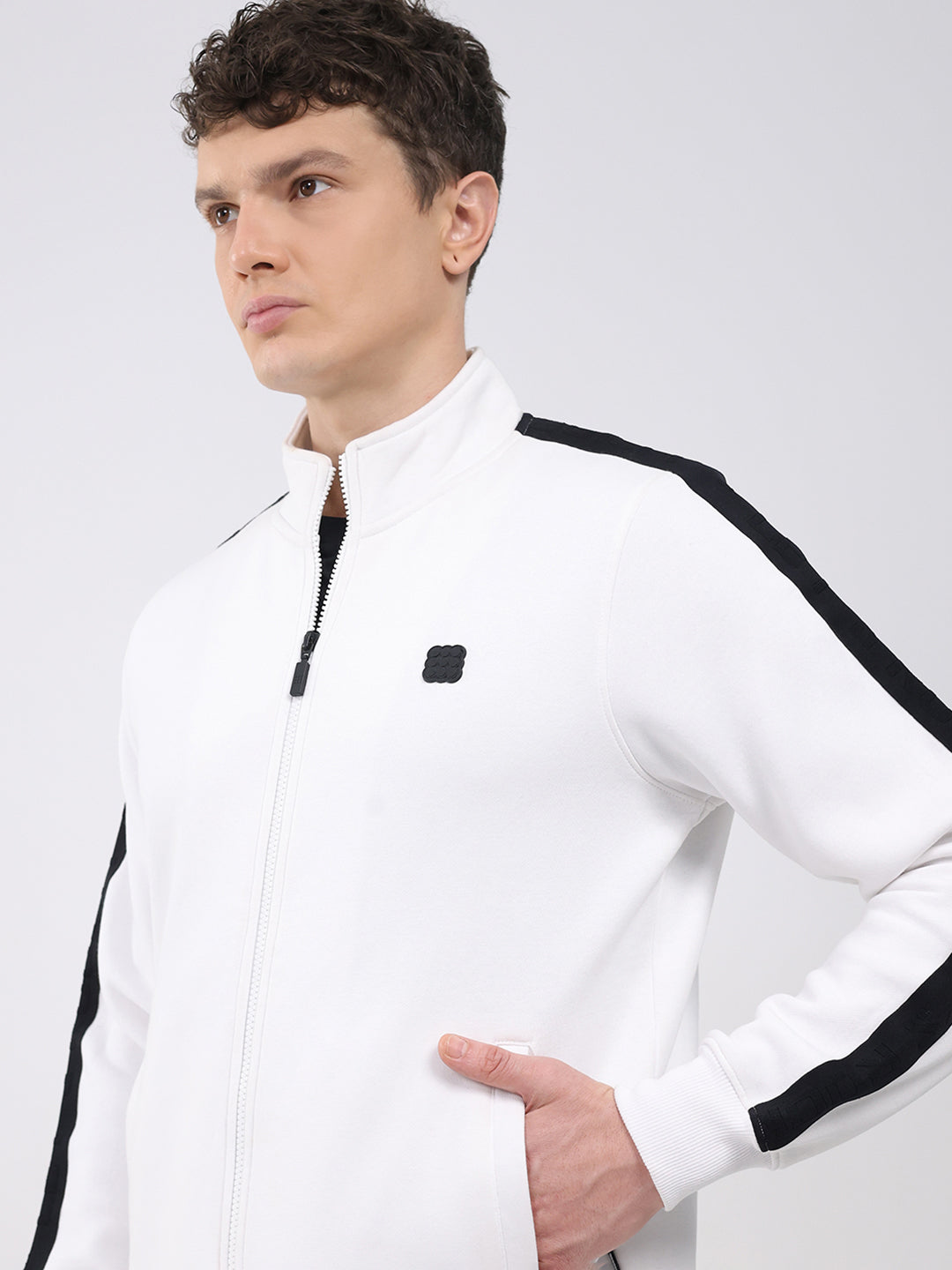 Rock.it Men White Solid Round Neck Full Sleeve Winter Tracksuit