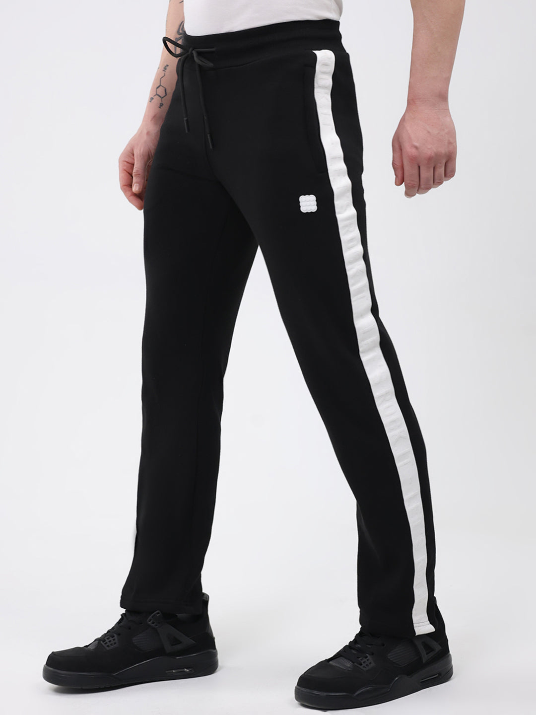 Rock.it Men Black Solid Round Neck Full Sleeve Winter Tracksuit