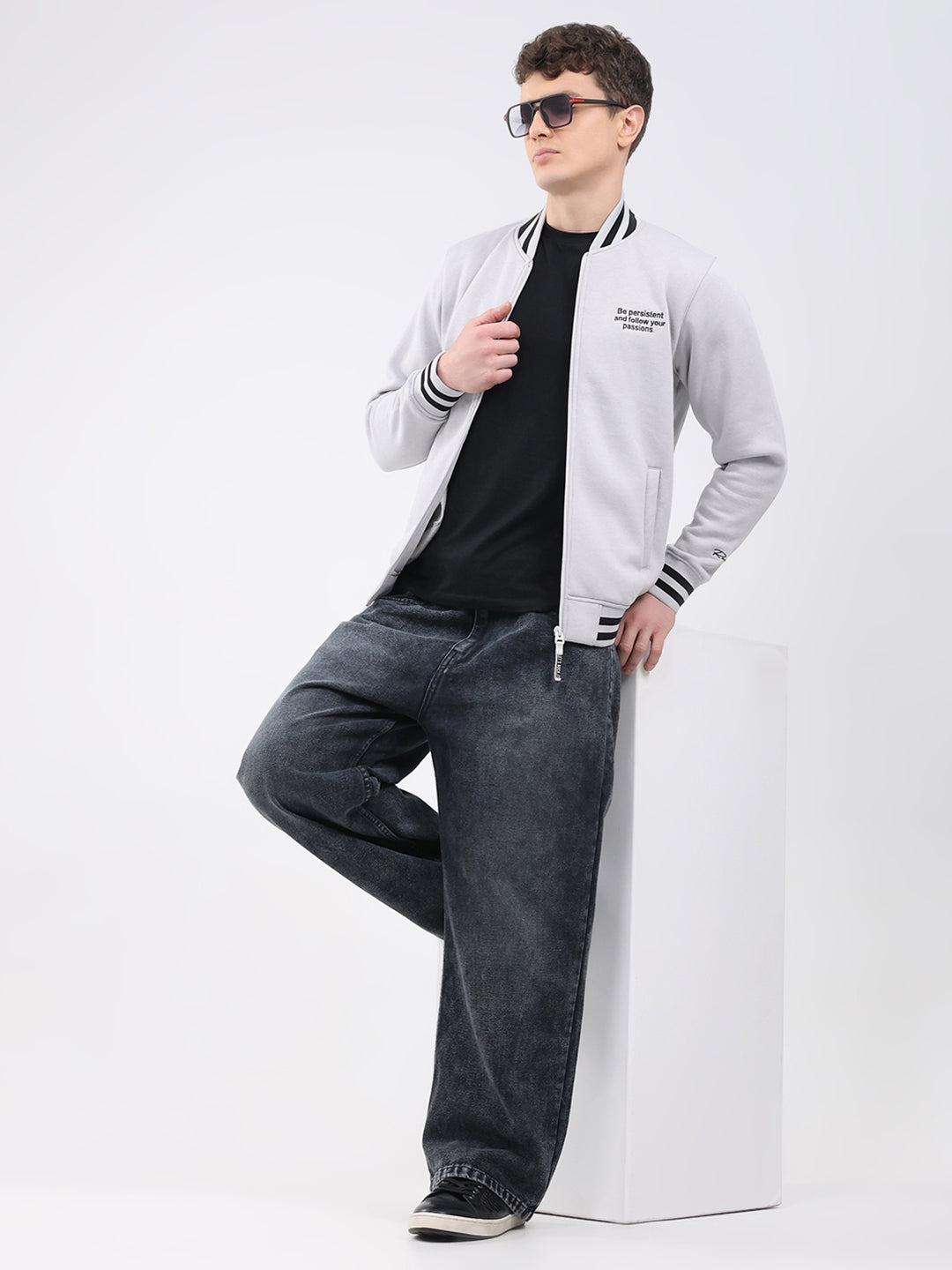 Rock.it Men Grey Solid Band Neck Full Sleeve Sweatshirt