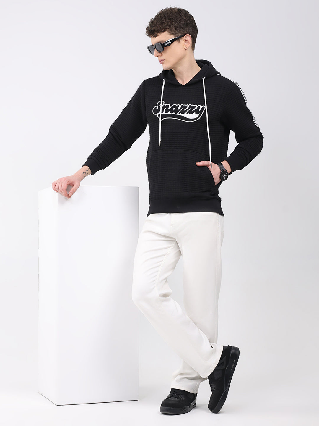 Rock.it Men Black Embroidered Hooded Full Sleeve Sweatshirt