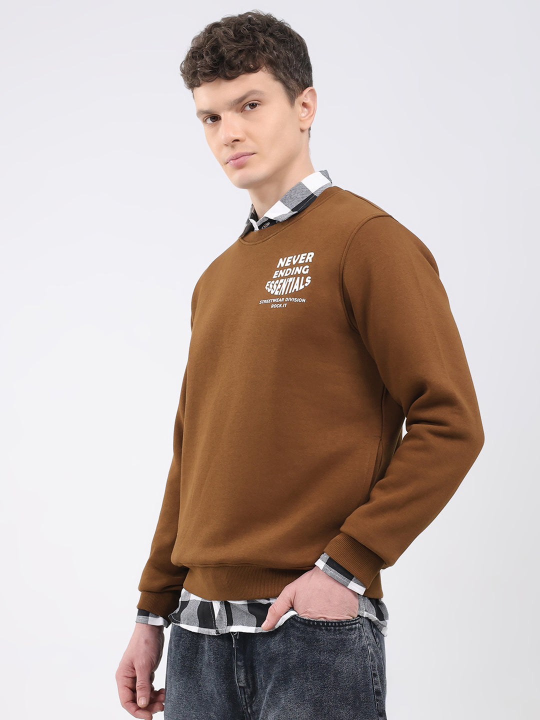 Rock.it Men Brown Printed Round Neck Full Sleeve Sweatshirt