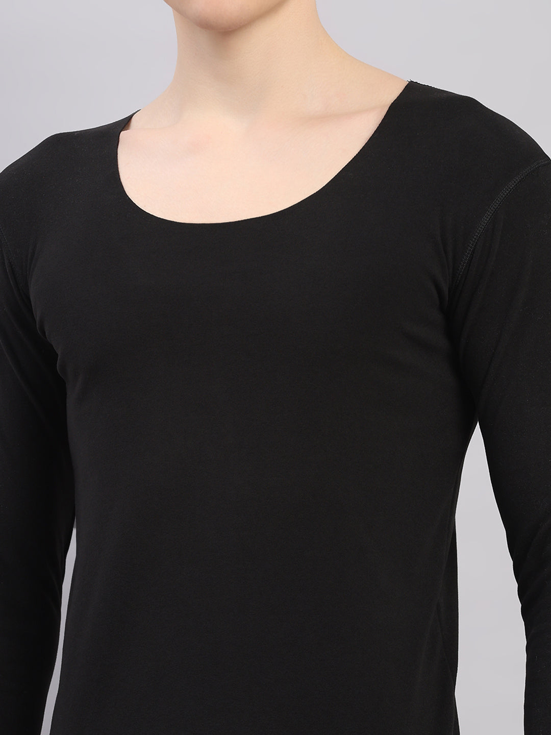Rock.it Men Black Solid Round Neck Full Sleeve Thermal Vest