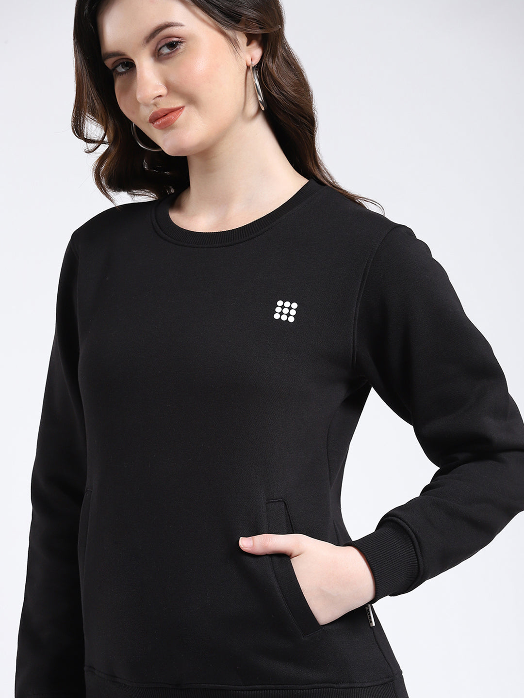 Rock.it Women Black Solid Round Neck Full Sleeve Sweatshirt