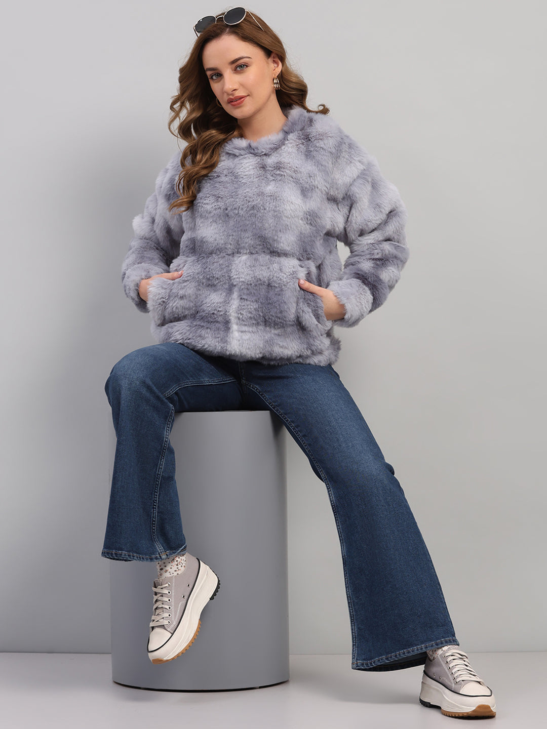 Rock.it Women Grey Self Design Round Neck Full Sleeve Sweatshirt
