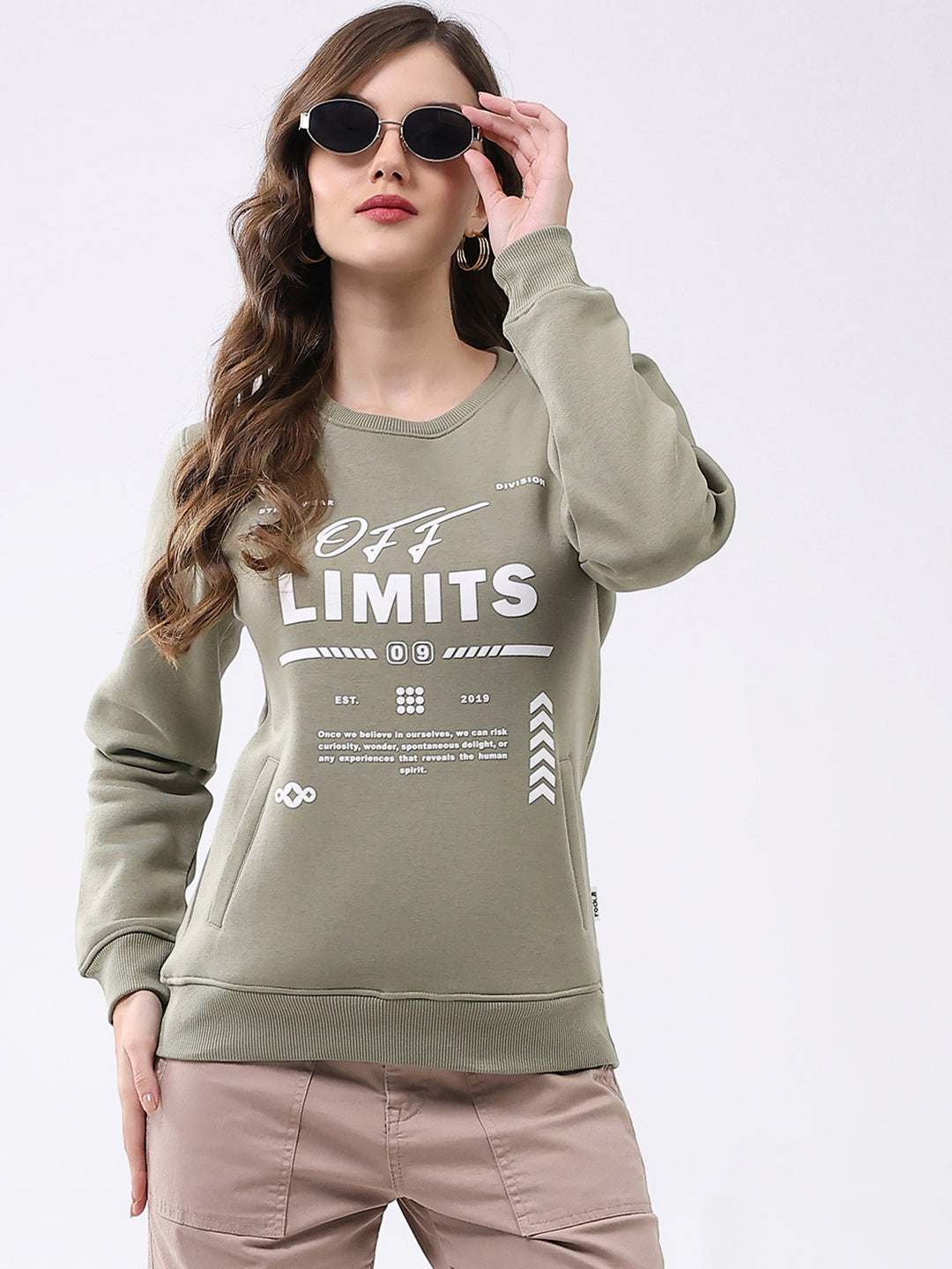 Rock.it Women Green Printed Round Neck Full Sleeve Sweatshirt