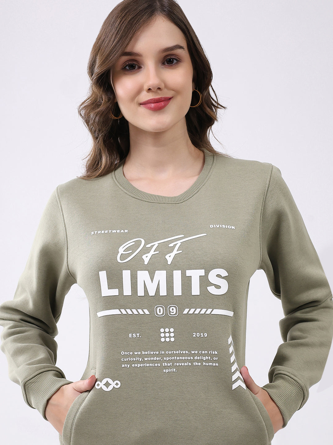 Rock.it Women Green Printed Round Neck Full Sleeve Sweatshirt