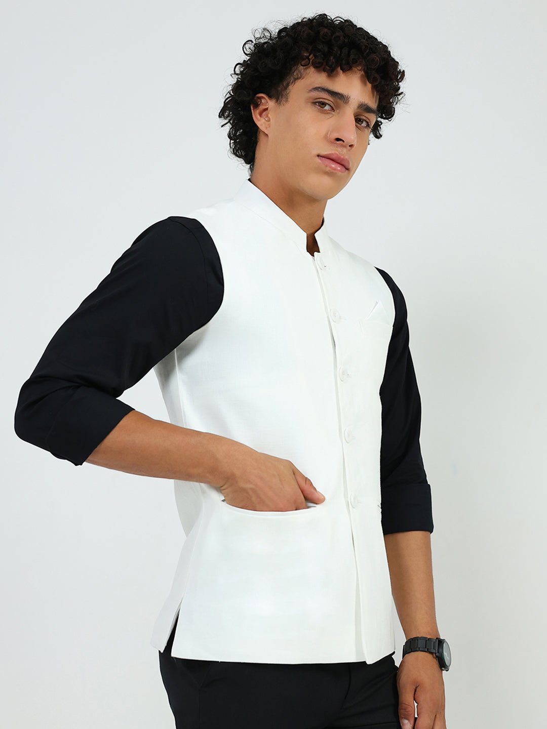 Men White Solid Band Neck Sleeveless Nehru Jacket