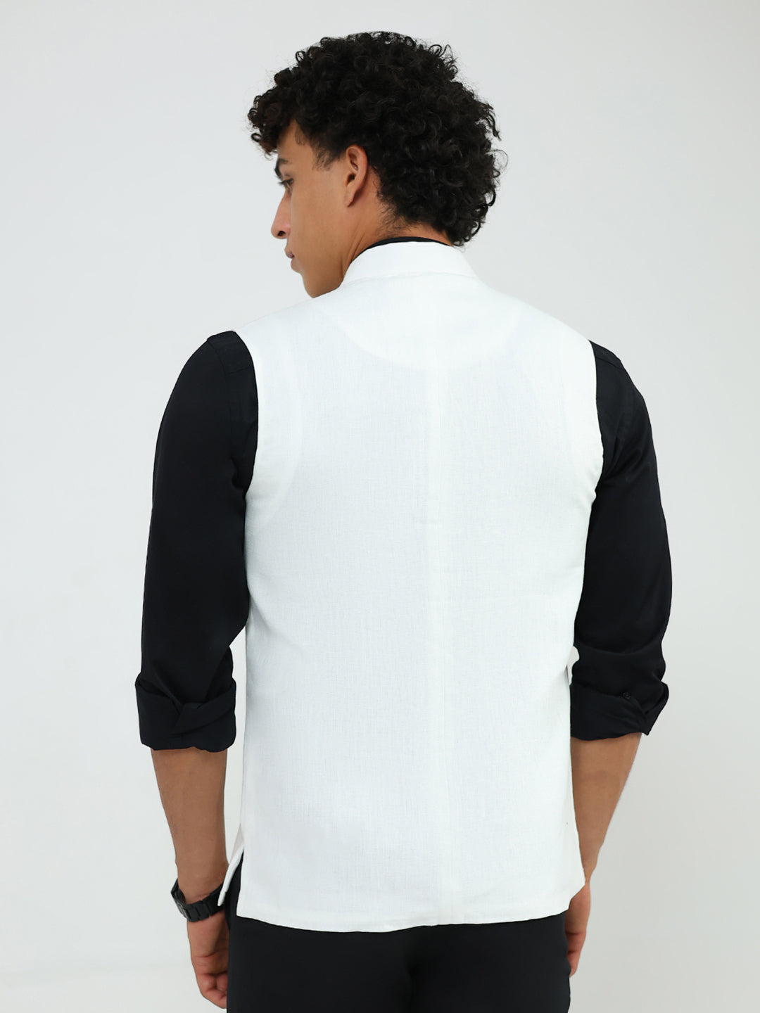 Men White Solid Band Neck Sleeveless Nehru Jacket
