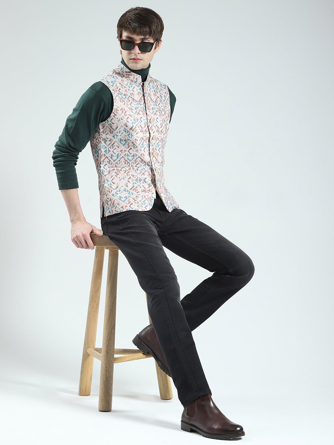 Men Peach Printed Band Neck Sleeveless Nehru Jacket