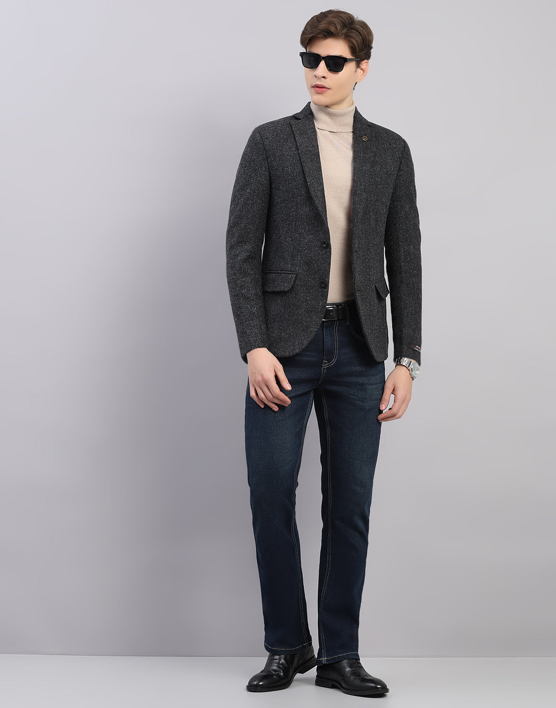 Men Grey Self Design Collar Full Sleeve Blazer