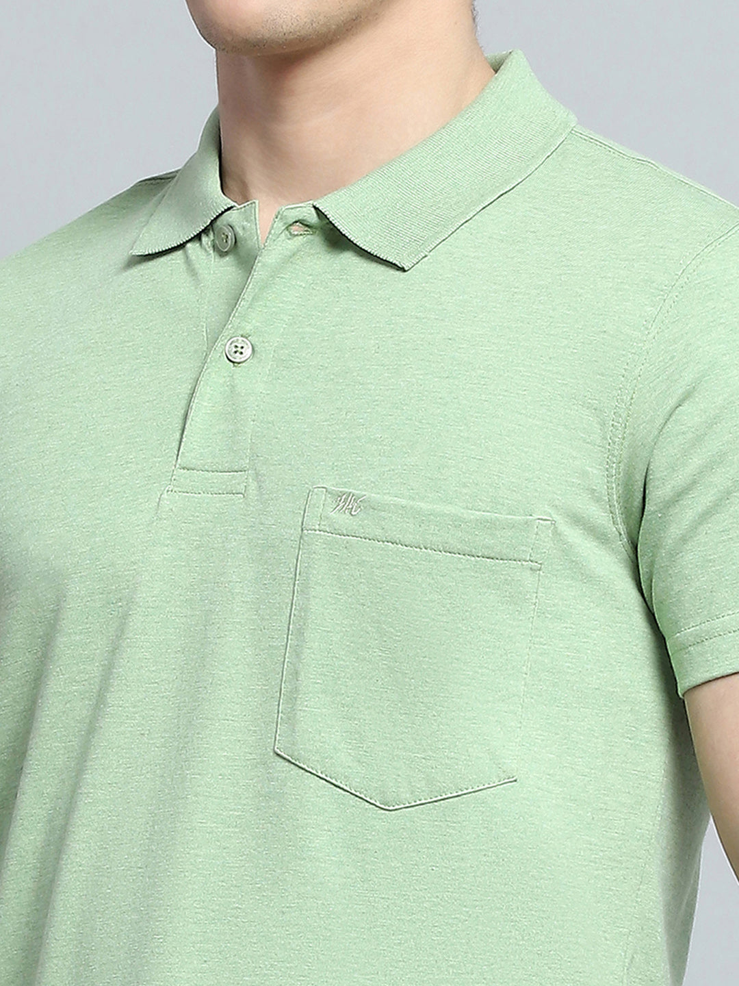 Men Green Solid Collar Half Sleeve T-Shirt